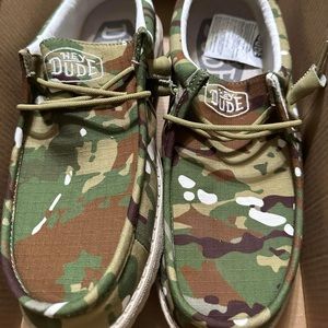 Hey dude camo 10 men